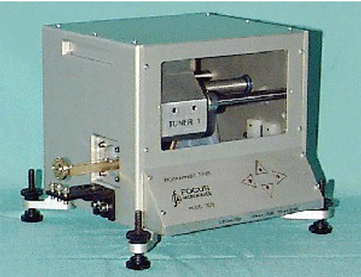 Focus 11075 W波段可編程調(diào)諧器75-110GHz 負(fù)載牽引/晶圓測(cè)試/毫米波